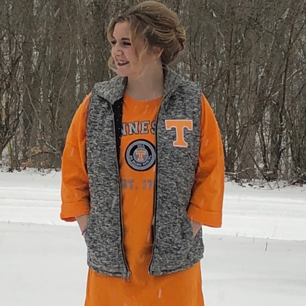 Tennessee Vols t-shirt dress and Vest